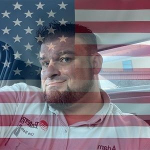 Meet your Posher, Adam